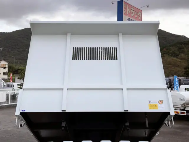 三菱 ファイター 2KG-FK72F(2WD)の写真19