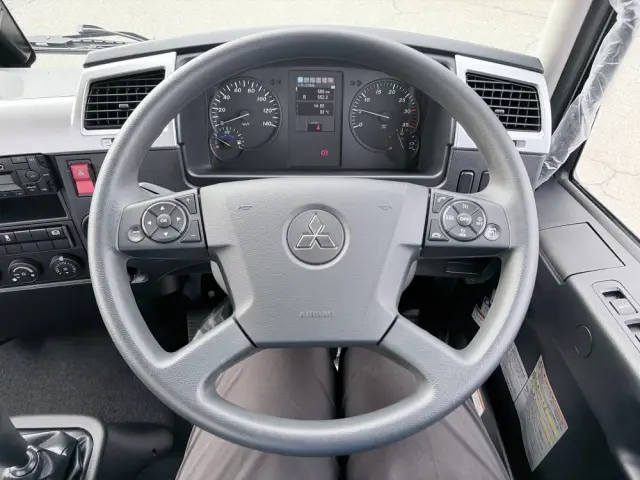 三菱 ファイター 2KG-FK62F(2WD)の写真37