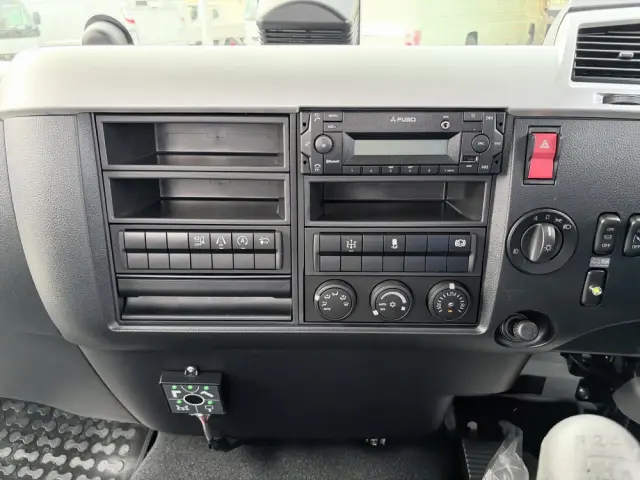 三菱 ファイター 2KG-FK62F(2WD)の写真40