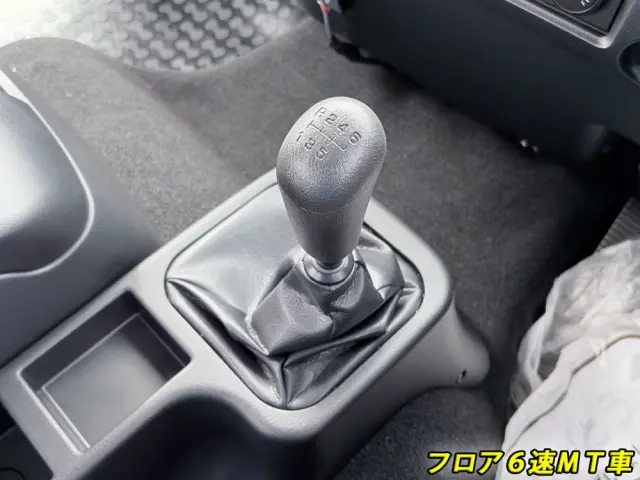 三菱 ファイター 2KG-FK62F(2WD)の写真41