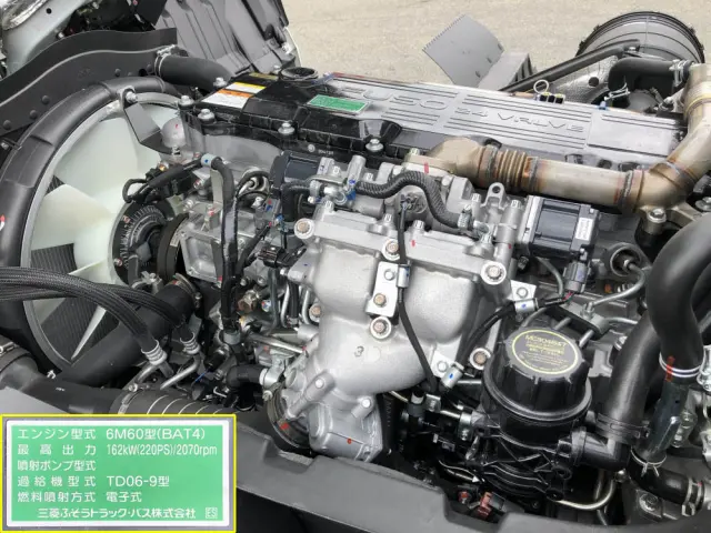 三菱 ファイター 2KG-FK62F(2WD)の写真10