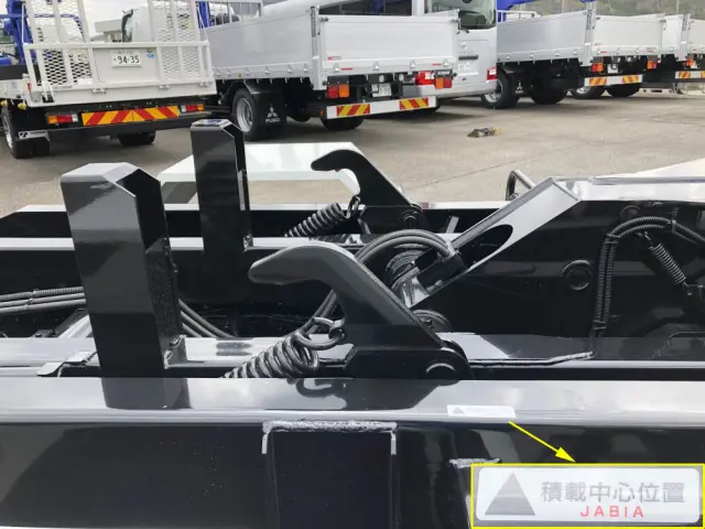 三菱 ファイター 2KG-FK62F(2WD)の写真19