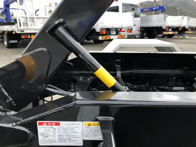 三菱 ファイター 2KG-FK62F(2WD)の写真20