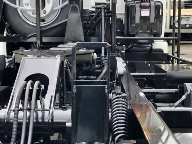 三菱 ファイター 2KG-FK62F(2WD)の写真22