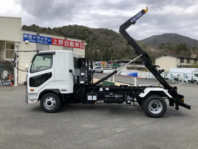 三菱 ファイター 2KG-FK62F(2WD)の写真29