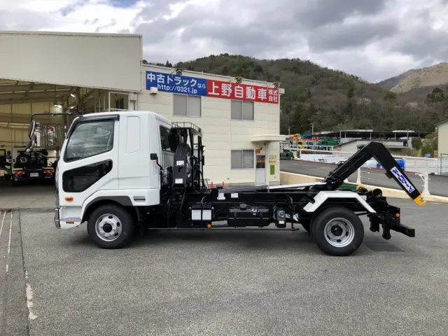 三菱 ファイター 2KG-FK62F(2WD)の写真31