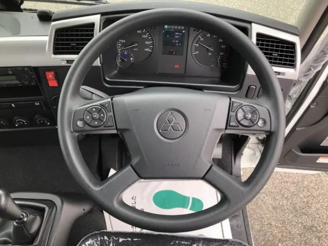 三菱 ファイター 2KG-FK62F(2WD)の写真38