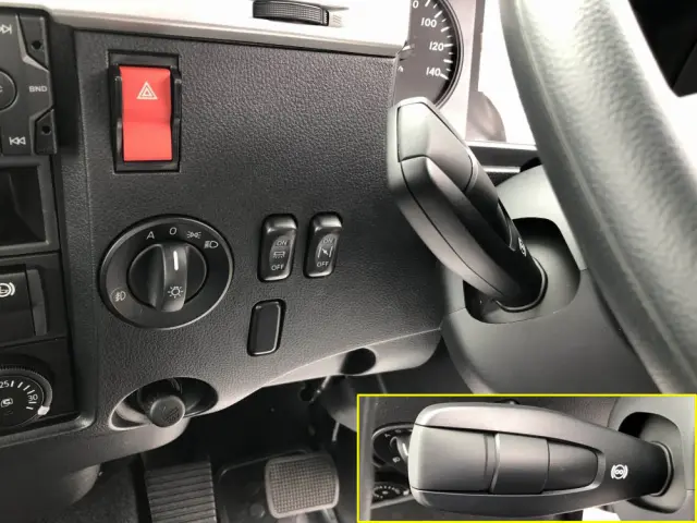 三菱 ファイター 2KG-FK62F(2WD)の写真40