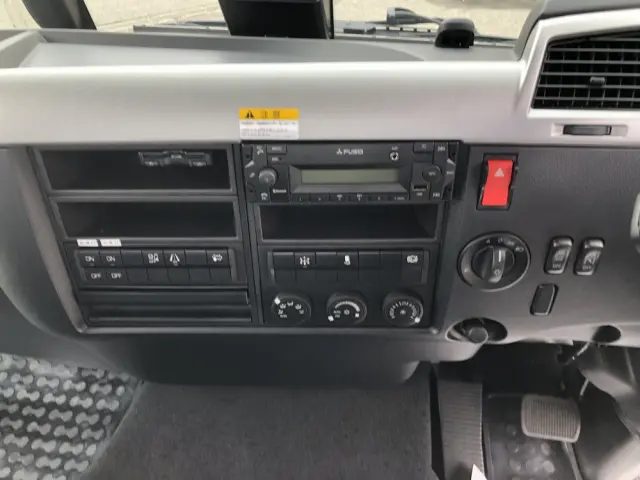 三菱 ファイター 2KG-FK62F(2WD)の写真42