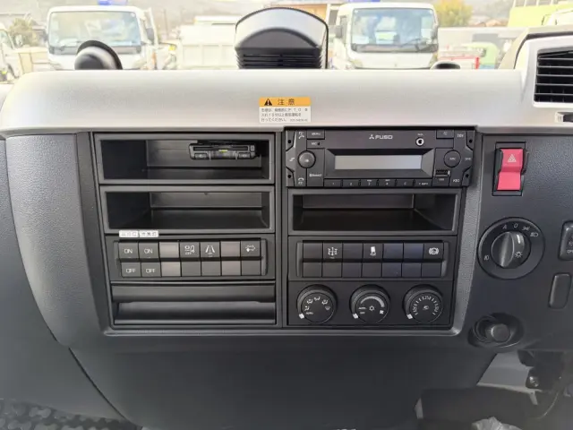 三菱 ファイター 2KG-FK72F(2WD)の写真39