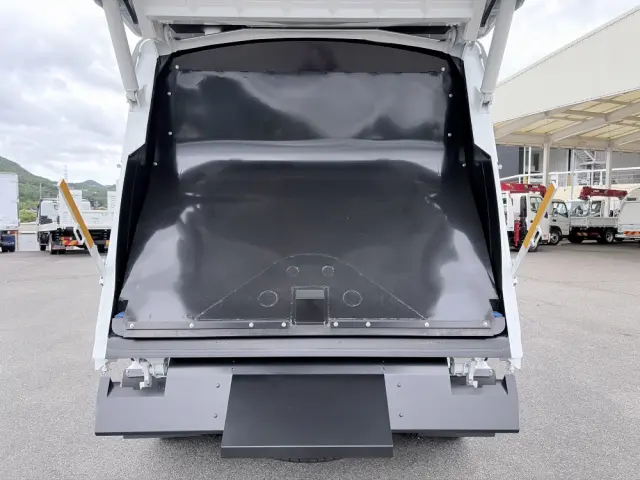 三菱 ファイター 2KG-FK72F(2WD)の写真18