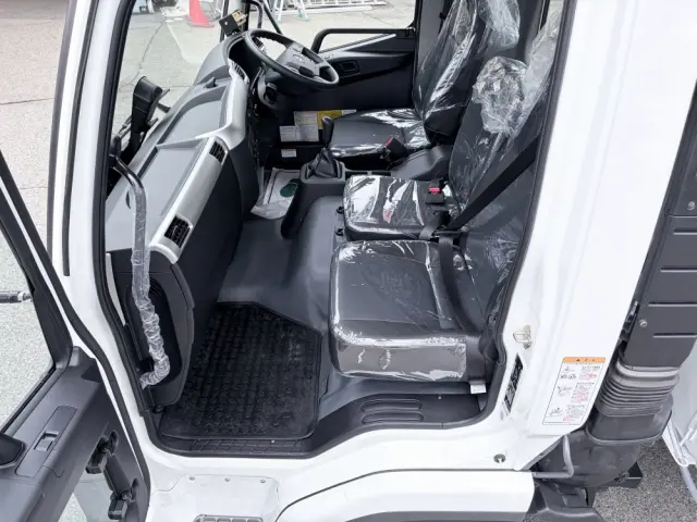 三菱 ファイター 2KG-FK72F(2WD)の写真37