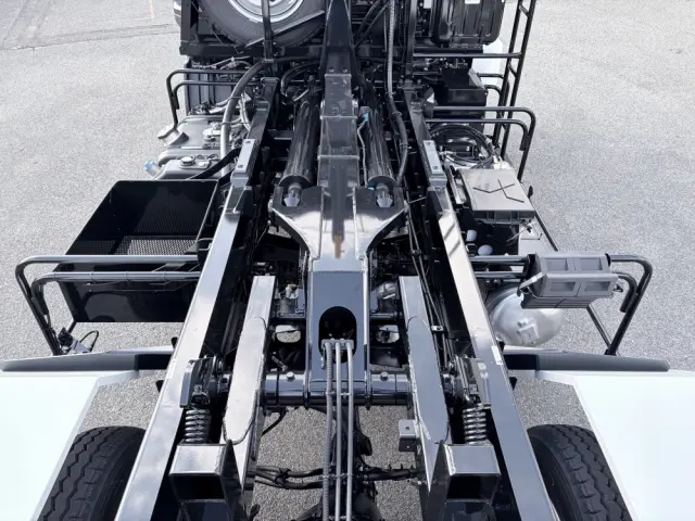 三菱 ファイター 2KG-FK72F(2WD)の写真15