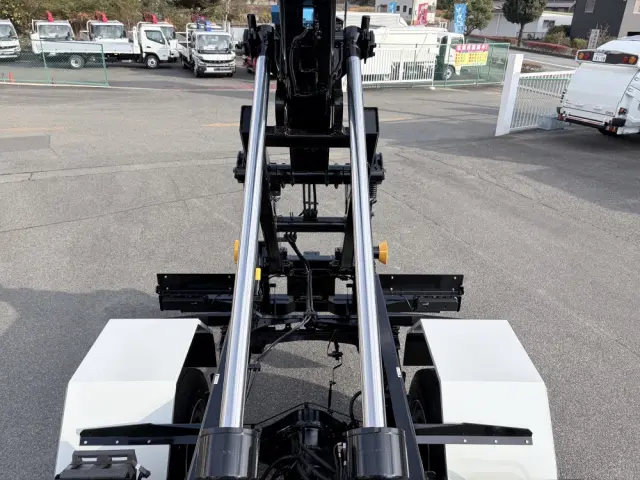 三菱 ファイター 2KG-FK72F(2WD)の写真19