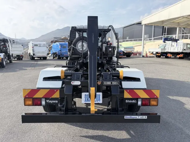 三菱 ファイター 2KG-FK72F(2WD)の写真23