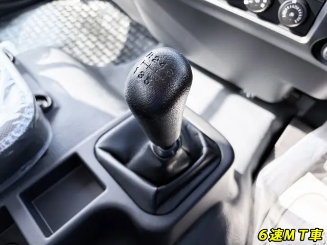 三菱 ファイター 2KG-FK72F(2WD)の写真41