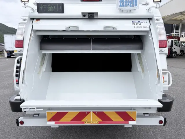 三菱 ファイター 2KG-FK72F(2WD)の写真12