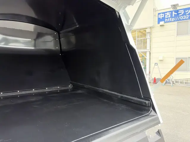 三菱 ファイター 2KG-FK72F(2WD)の写真16