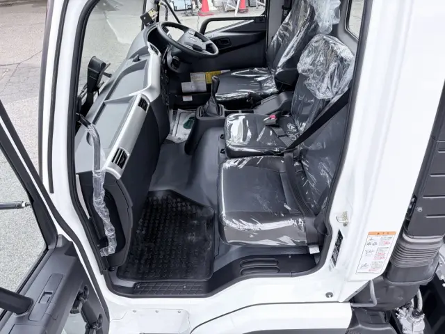 三菱 ファイター 2KG-FK72F(2WD)の写真34