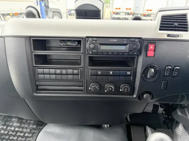 三菱 ファイター 2KG-FK72F(2WD)の写真38