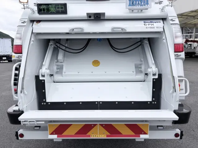 三菱 ファイター 2KG-FK72F(2WD)の写真13