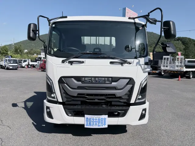 いすゞ フォワード 2RG-FTR90V4(2WD)の写真22