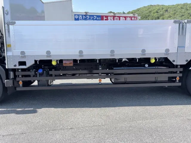 いすゞ フォワード 2RG-FTR90V4(2WD)の写真26