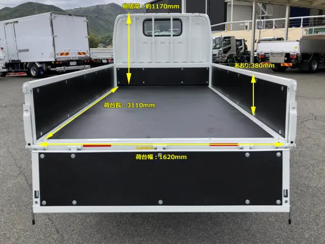 三菱 キャンター 2RG-FBA20(2WD)の写真3