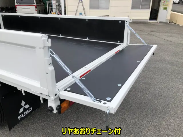 三菱 キャンター 2RG-FBA20(2WD)の写真13