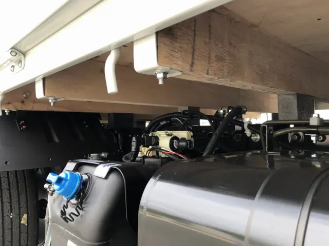 三菱 キャンター 2RG-FBA20(2WD)の写真23
