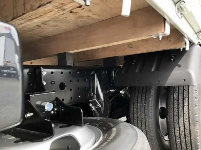 三菱 キャンター 2RG-FBA20(2WD)の写真25