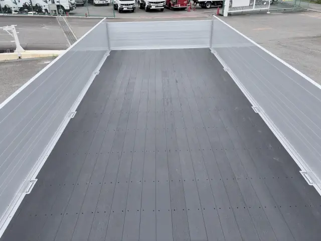 三菱 ファイター 2KG-FK62F(2WD)の写真12