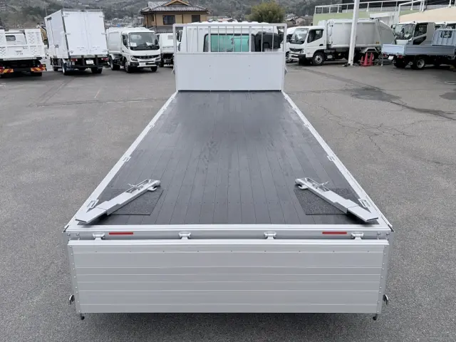 三菱 ファイター 2KG-FK62F(2WD)の写真15