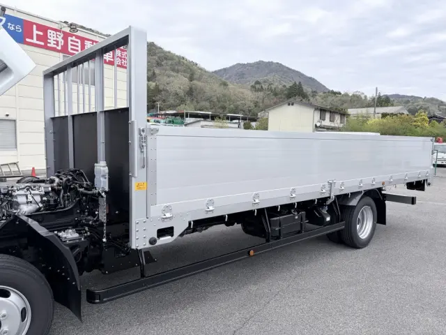三菱 ファイター 2KG-FK62F(2WD)の写真24
