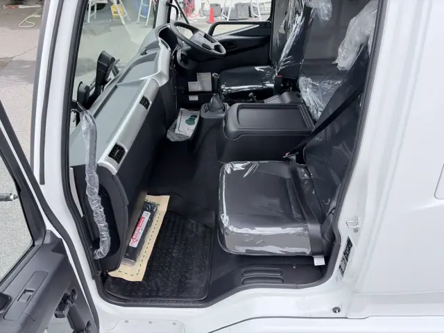 三菱 ファイター 2KG-FK62F(2WD)の写真36