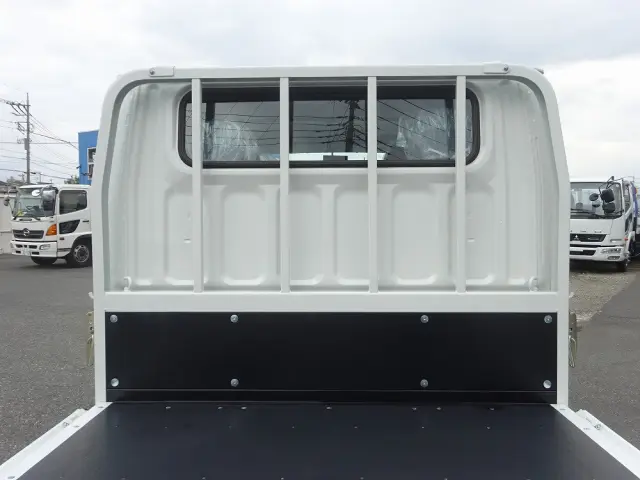 三菱 キャンター 2RG-FBA20(2WD)の写真11