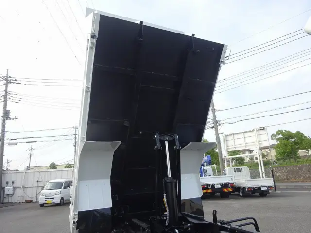 三菱 ファイター 2KG-FK72F(2WD)の写真15