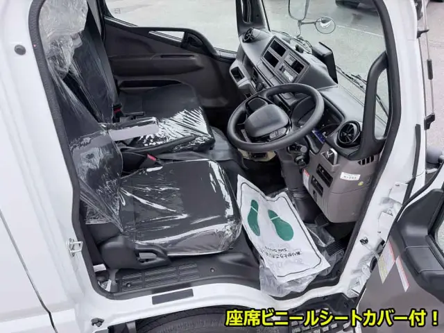 三菱 キャンター 2RG-FBA20(2WD)の写真4