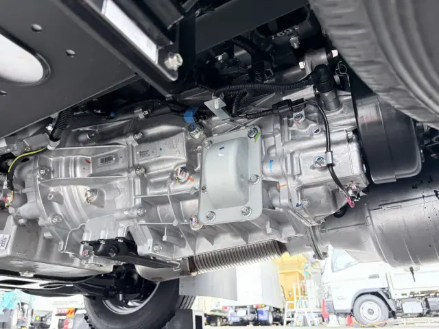 三菱 キャンター 2RG-FBA20(2WD)の写真25
