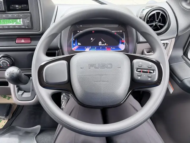 三菱 キャンター 2RG-FBA20(2WD)の写真30
