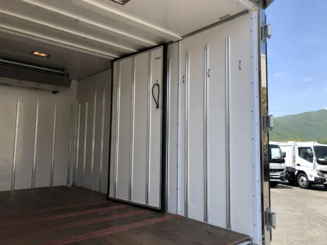 トヨタ ダイナ TKG-XZU605(2WD)の写真13