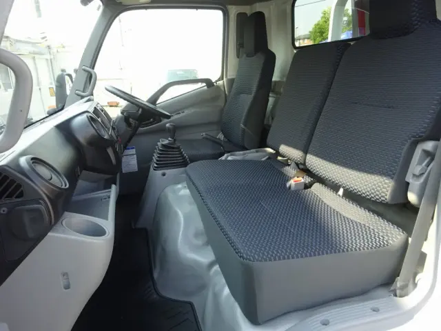 日野 デュトロ 2KG-XZU720M(2WD)の写真37
