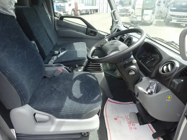 日野 デュトロ 2KG-XZU720M(2WD)の写真4