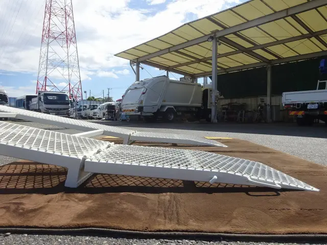 日野 デュトロ 2KG-XZU720M(2WD)の写真13