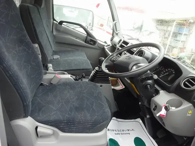 日野 デュトロ 2KG-XZU720M(2WD)の写真4