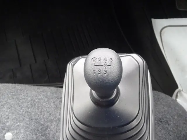 日野 デュトロ 2KG-XZU720M(2WD)の写真34