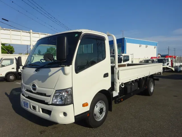 日野 デュトロ 2KG-XZU720M(2WD)の写真1
