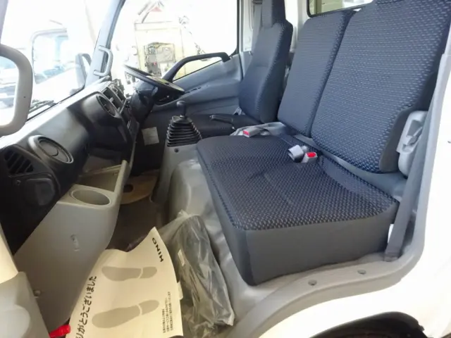 日野 デュトロ 2KG-XZU720M(2WD)の写真34