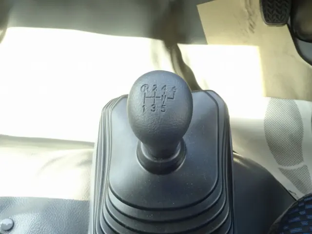 日野 デュトロ 2KG-XZU720M(2WD)の写真36