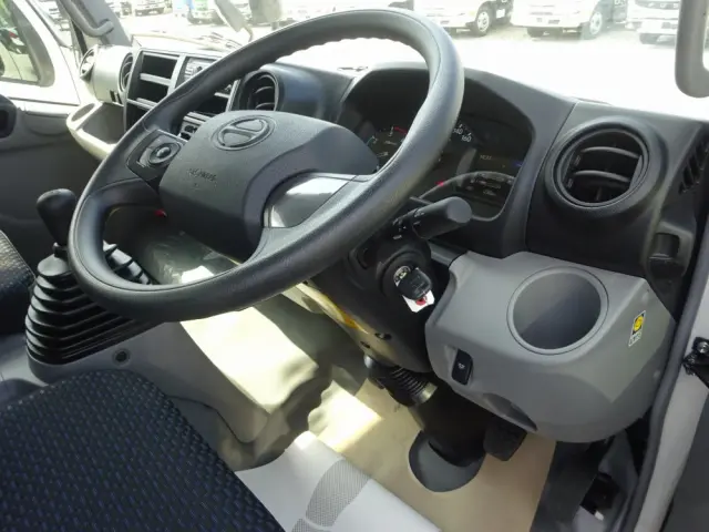 日野 デュトロ 2KG-XZU720M(2WD)の写真39